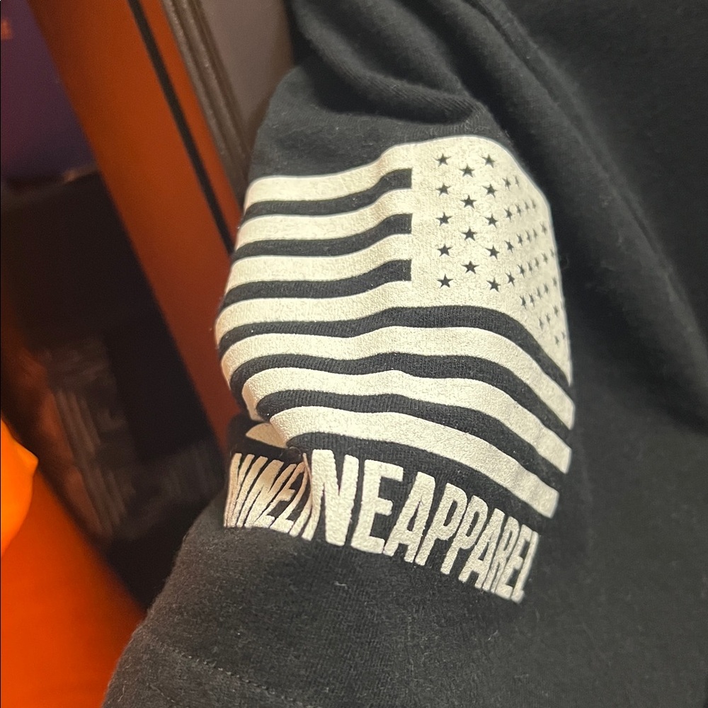 Women’s Nine Line T-Shirt - Picture 3 of 5